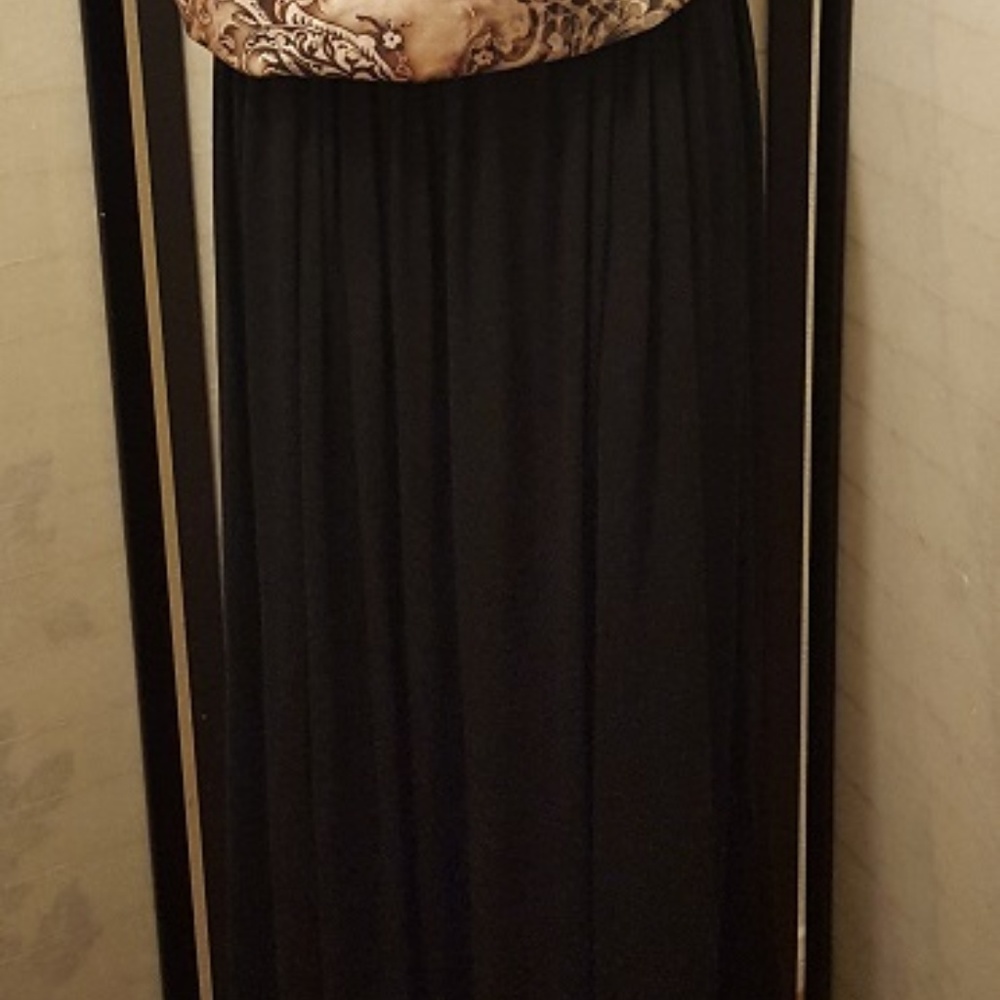 Black Plus size Maxi Skirt